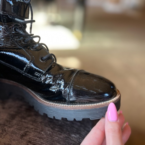 Shelley’s London Combat Boots - Picture 4 of 4